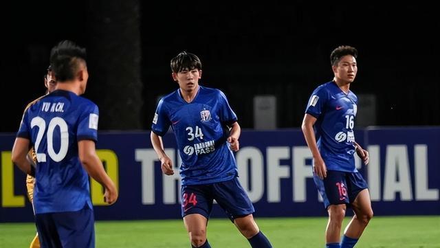 上海申花球, AA, 阿苏埃等